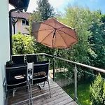 Leo6 Privatzimmervermietung Appartamento Salisburgo
