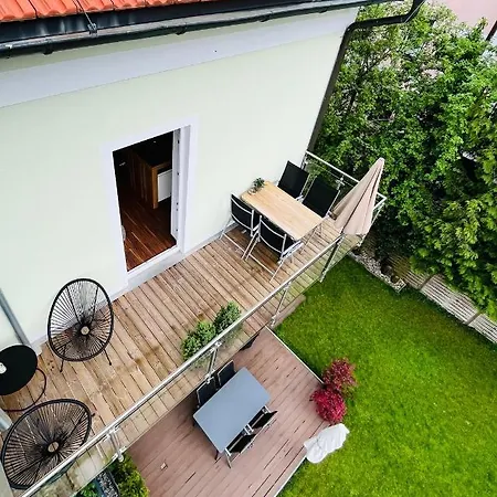 Leo6 Privatzimmervermietung Daire *