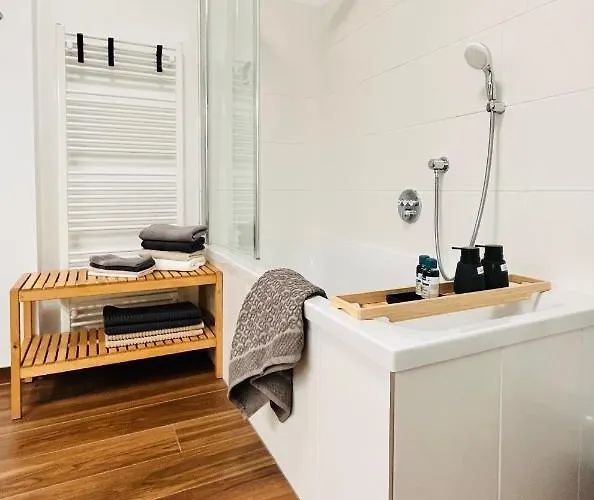 Apartamento Leo6 Privatzimmervermietung *