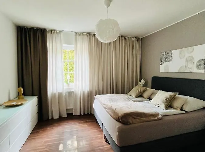 Leo6 Privatzimmervermietung Apartamento Salzburgo