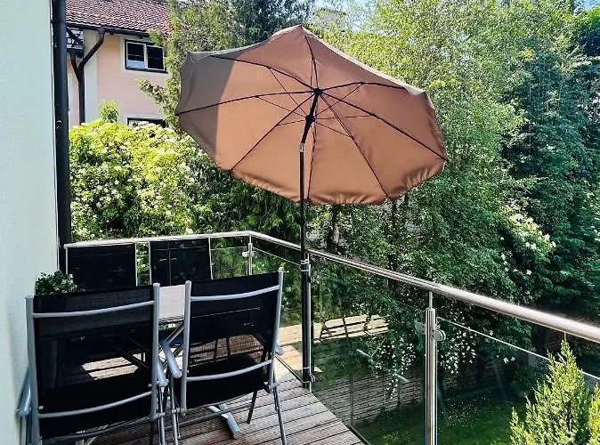 Leo6 Privatzimmervermietung Apartamento Salzburgo