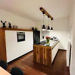 Leo6 Privatzimmervermietung * Solnohrad