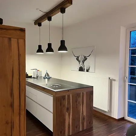 Lägenhet Leo6 Privatzimmervermietung *